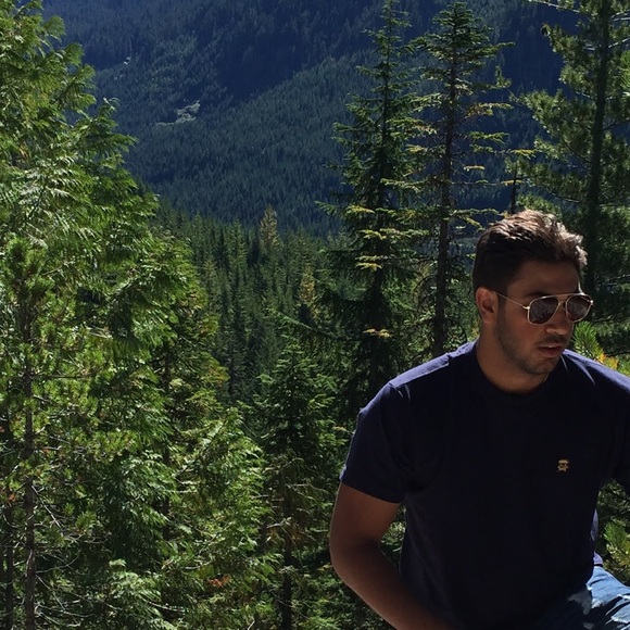 Meet your Posher, Matthew - Picture 1 of 1